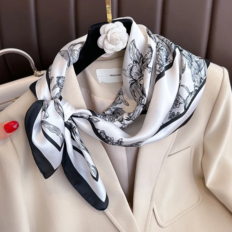 Bufanda cuadrada de seda con e - Silk Scarf Square reseña y precio