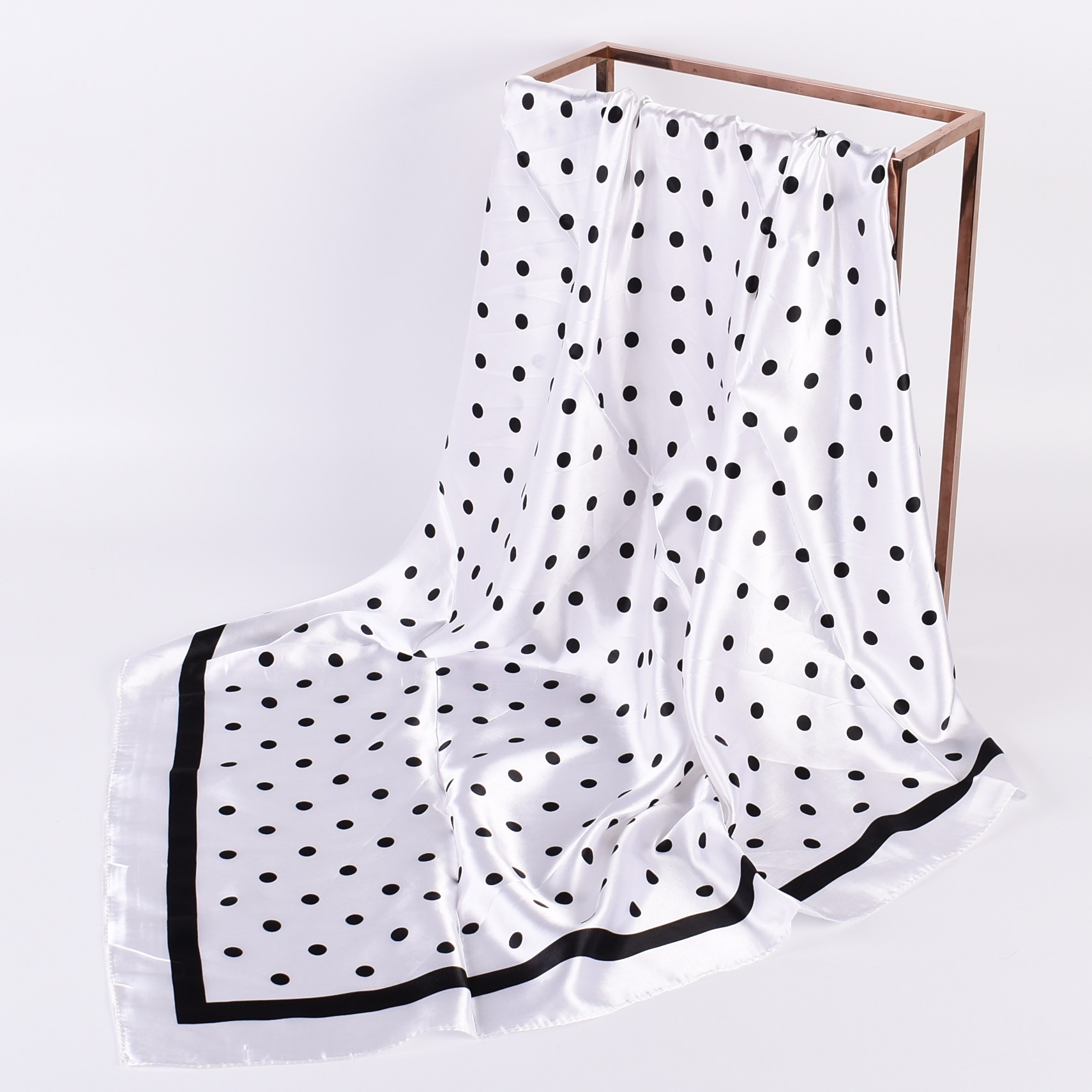 Novedad de verano, bufanda cua - Silk Scarf Square reseña y precio